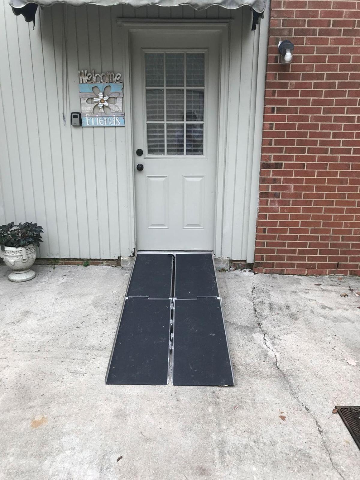 Wayne's Place-hot Tub, Pet Friendly. Close To Hpu High Point
